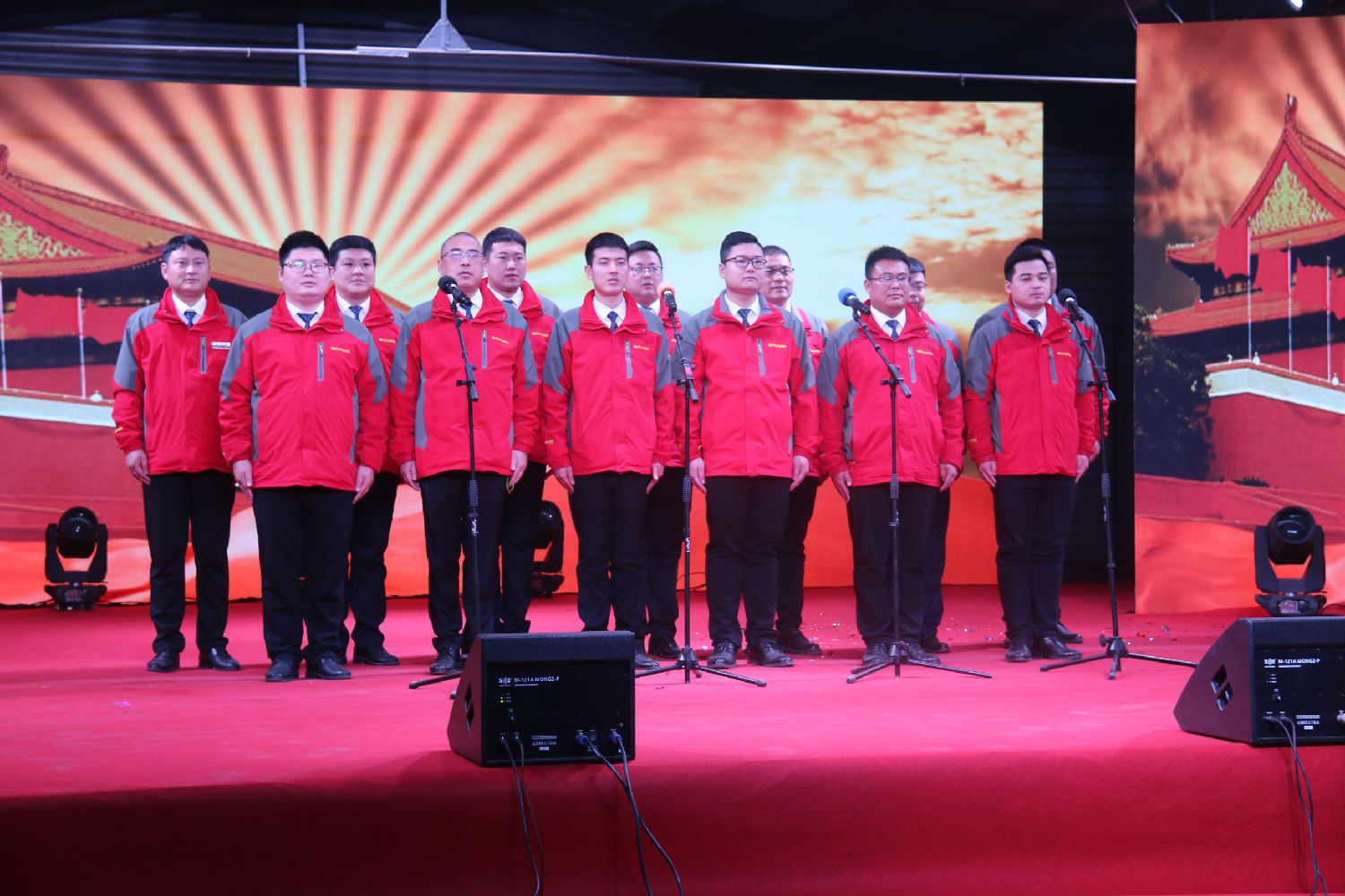 團結(jié)就是力量.jpg 團結(jié)就是力量.jpg